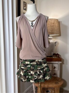 Fashion Magazine Mauve Cold-Shoulder Wrap Top